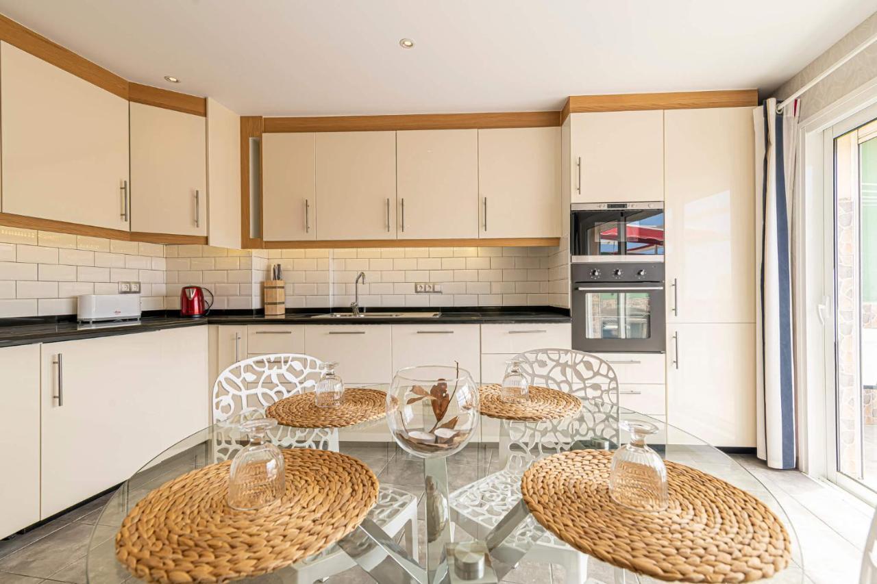 Penthouse Manureva By Pajarito Holidays Los Cristianos  Extérieur photo